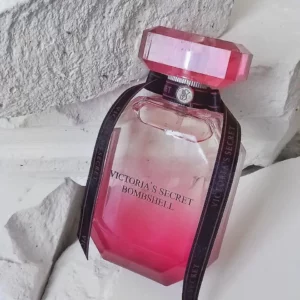 ادکلن Victoria’s Secret Bombshell